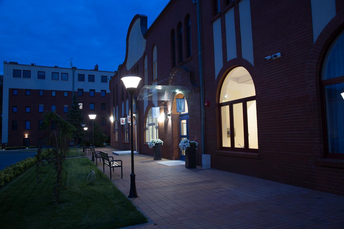 Glas-Hotel 4* Zary  Ngoại thất bức ảnh